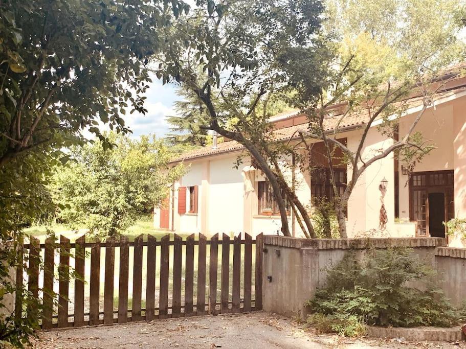 Апартаменты Raffinatezza Rustica Nella Campagna Veneziana Canton  Экстерьер фото